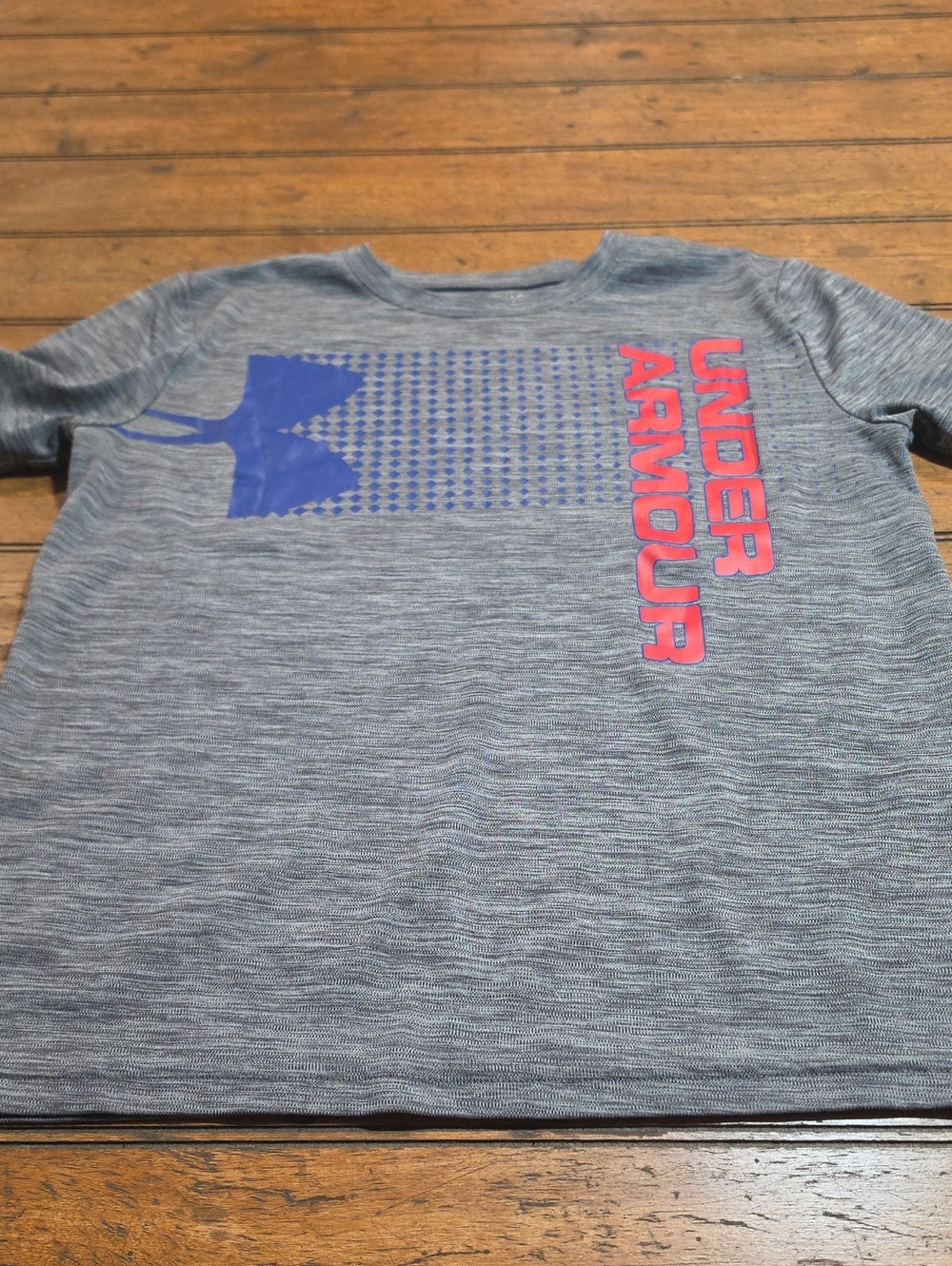 Under Armour Kids' Grey Heather Short Sleeve Tee with Blue Logo and Red Accents